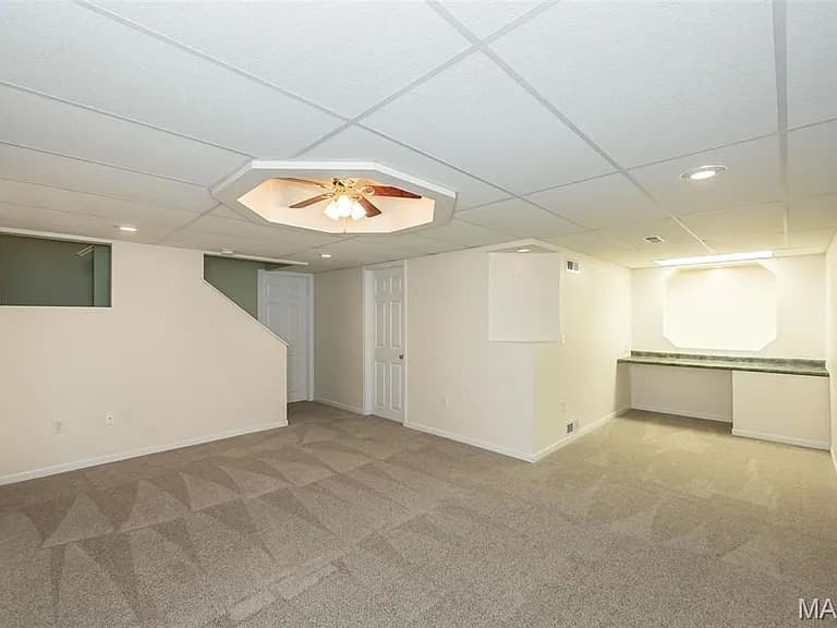 Property photos thumbnail 23