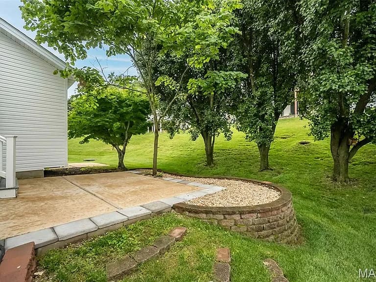 Property photos thumbnail 26