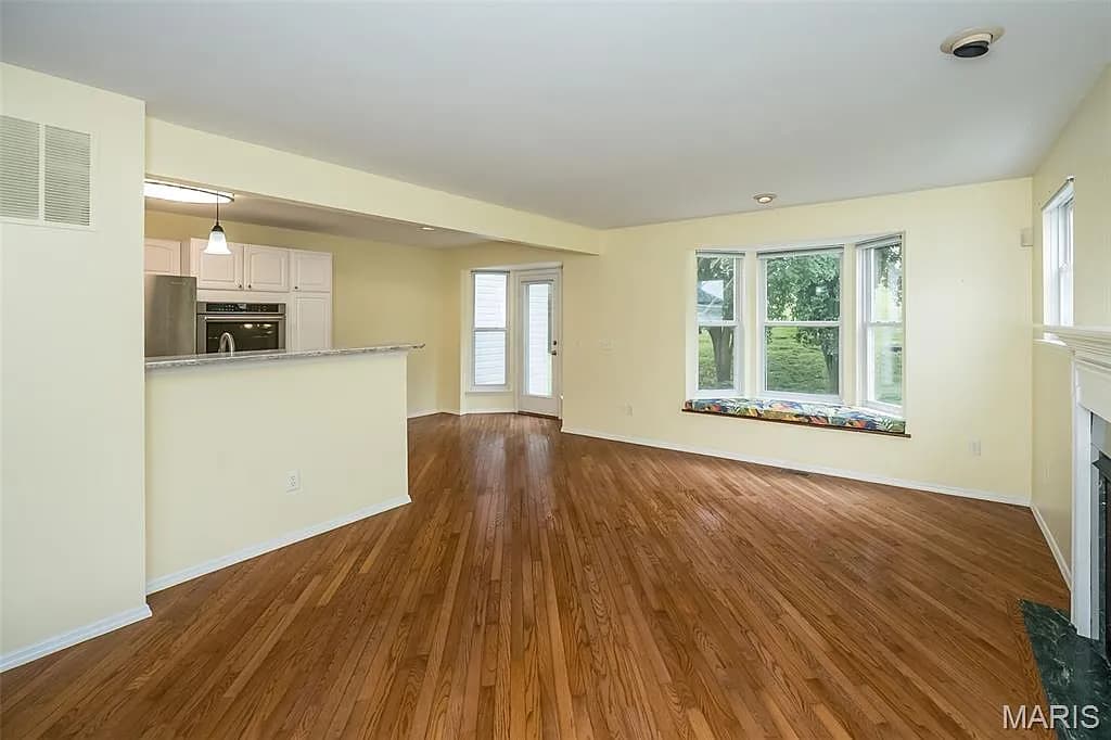 Property photos thumbnail 7
